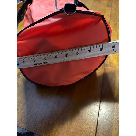 Vintage Sportsman Orange 19” Duffel Bag Nylon and Zipper - Picture 14 of 14